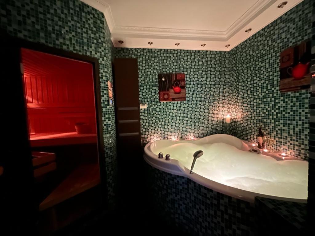 Apartament Z Malym Spa غدينيا المظهر الخارجي الصورة